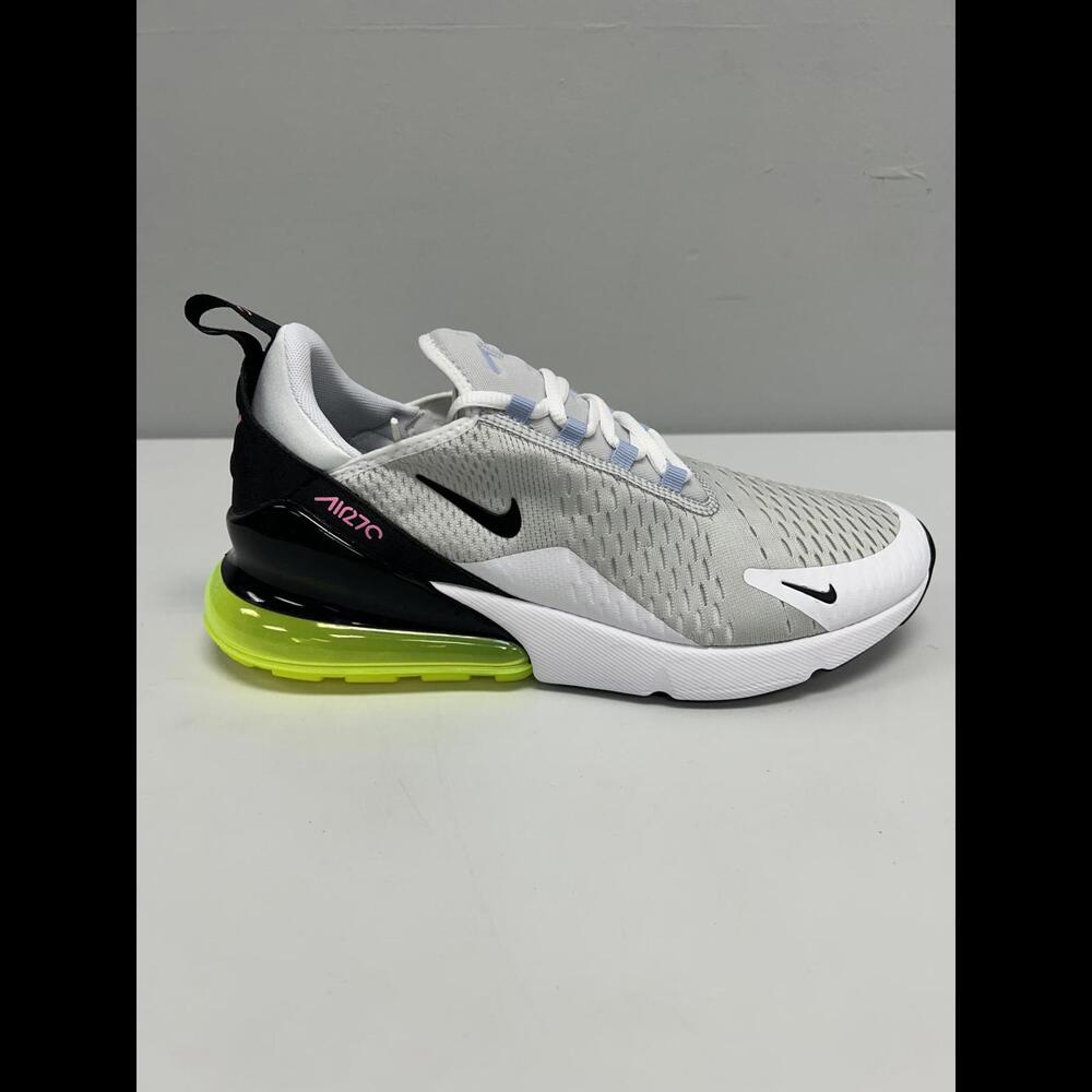 Nike Air Max 270 Sneakers